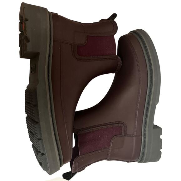 Hunter Refined Stitch Detail Chelsea Rain Boots in Chestnut Crust Size 11 - Picture 4 of 9